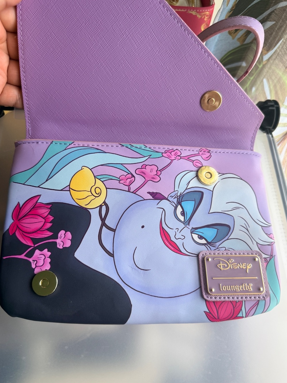 Loungefly Disney Ursula Crossbody Bag - Picture 4 of 10